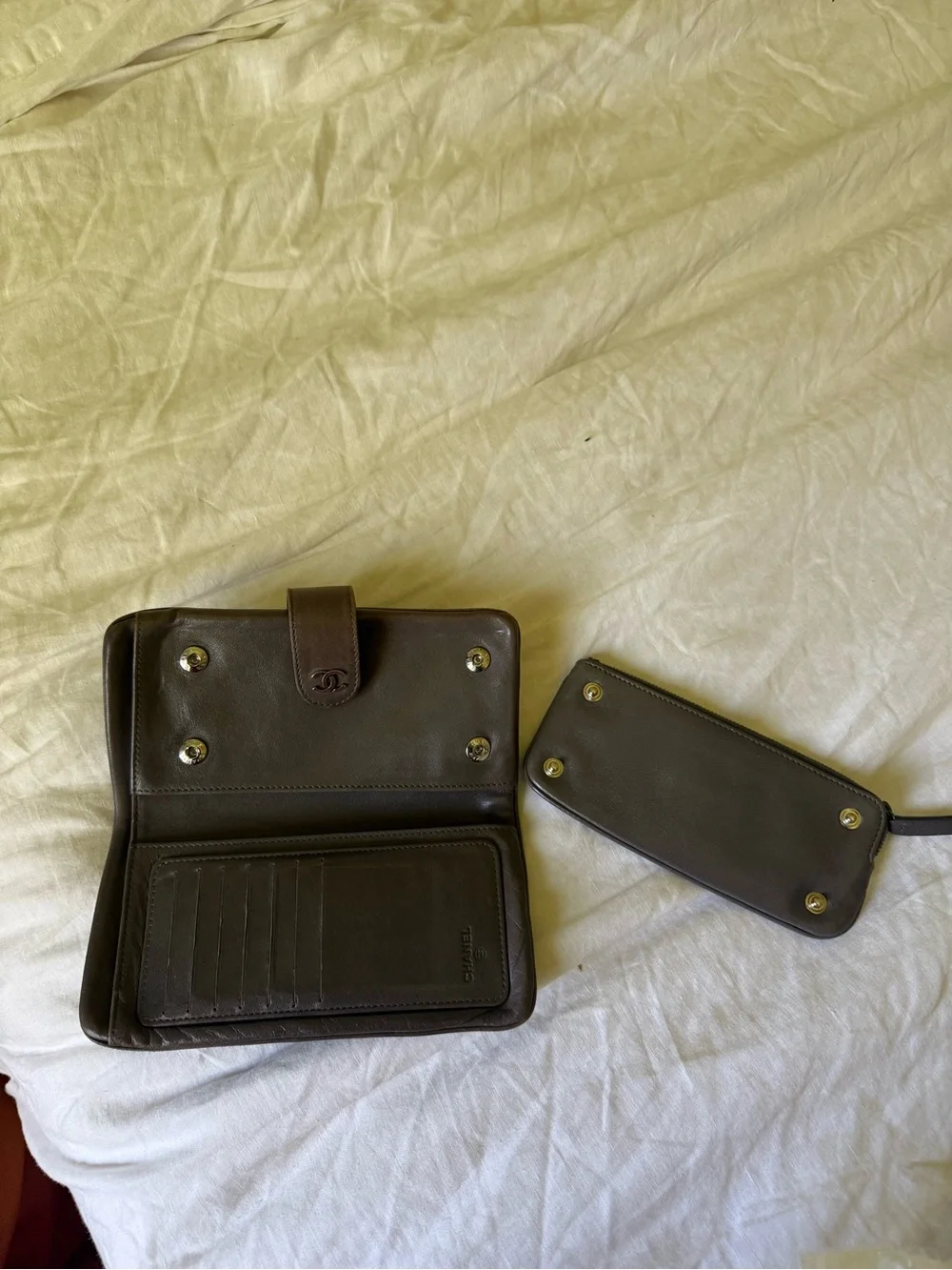 Chanel Quilted Leather Long Wallet - Greyish brown